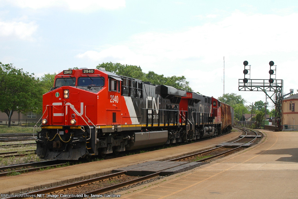 CN 360